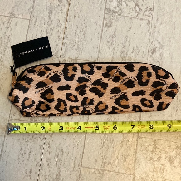 Kendall + Kylie Mini Backpack & Multi-Use Makeup Travel Zip Pouch Bag Set - Picture 2 of 13